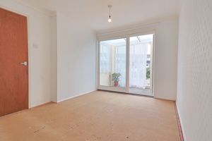 Photo 8- click for photo gallery